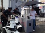 Polis på väg att stänga Ouyas E3-bås
